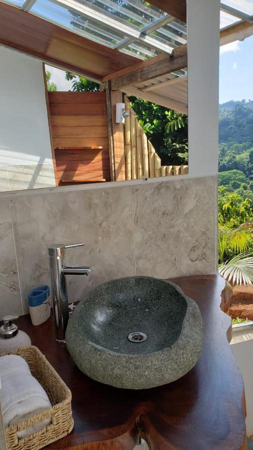 Cabina Brisa Escondida - Walking Distance From River Savegre Bagian luar foto