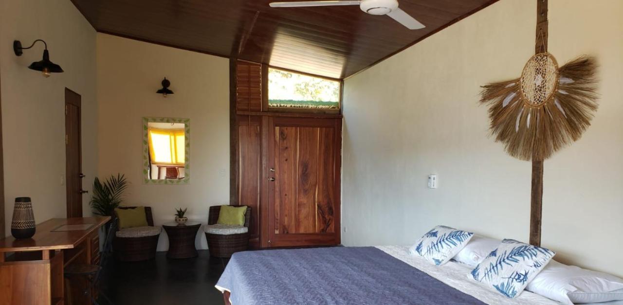 Cabina Brisa Escondida - Walking Distance From River Savegre Bagian luar foto